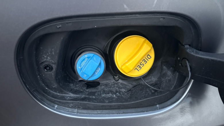 Land Rover Defender 2.0 D240 SE 110 5dr Auto Diesel Estate